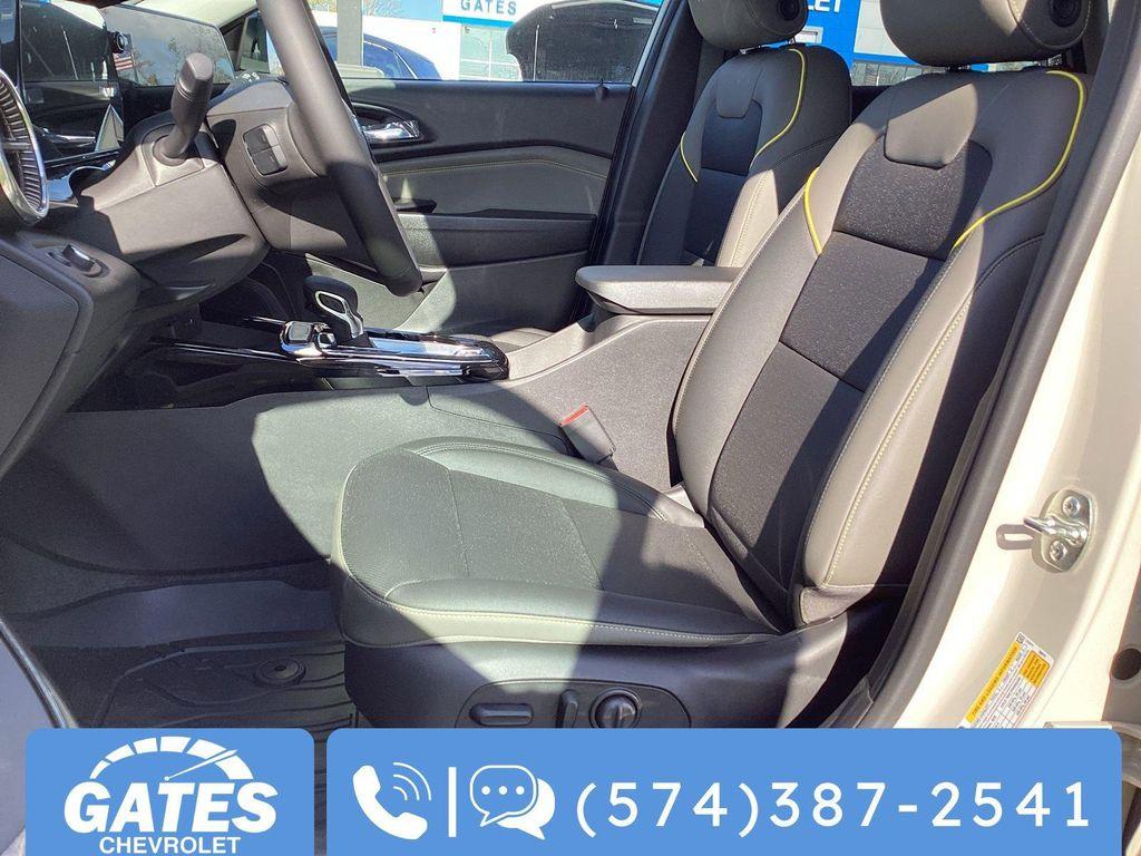 new 2026 Chevrolet Trax car, priced at $28,650