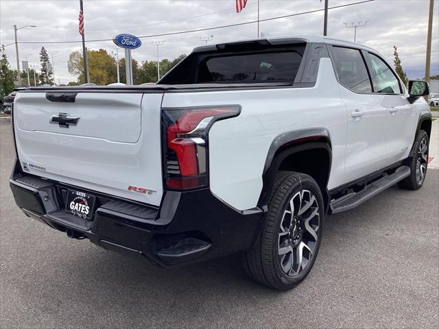 new 2024 Chevrolet Silverado EV car