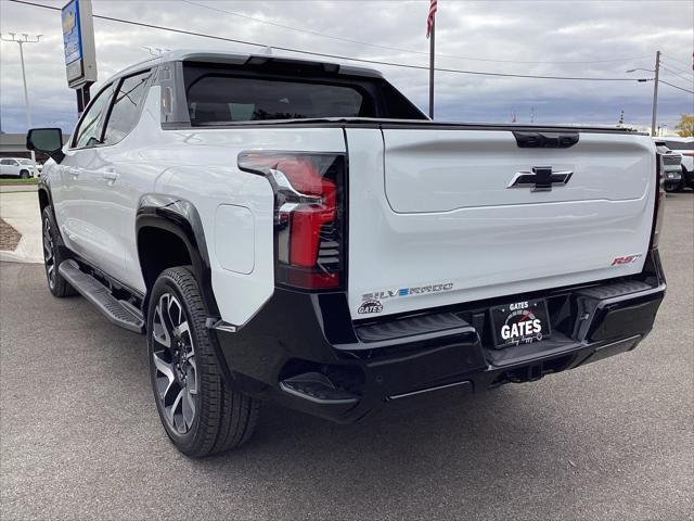 new 2024 Chevrolet Silverado EV car