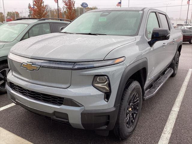 new 2025 Chevrolet Silverado EV car