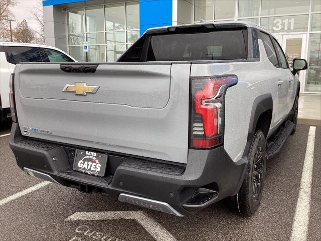 new 2025 Chevrolet Silverado EV car