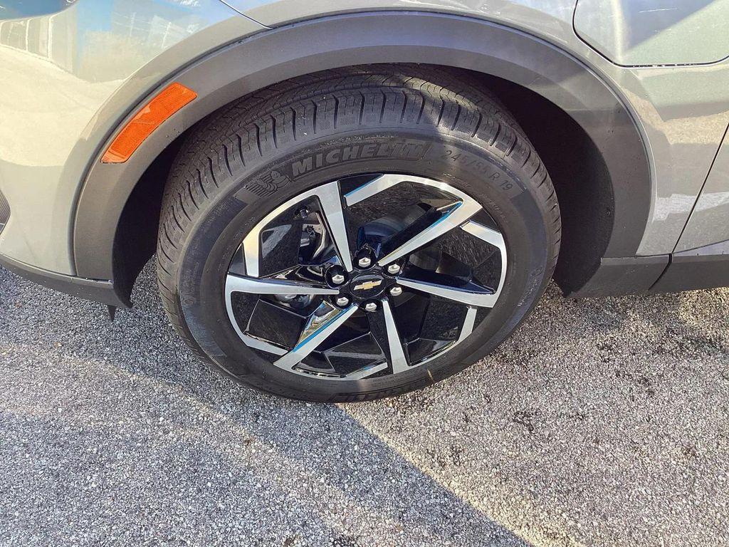 new 2026 Chevrolet Equinox EV car, priced at $35,495