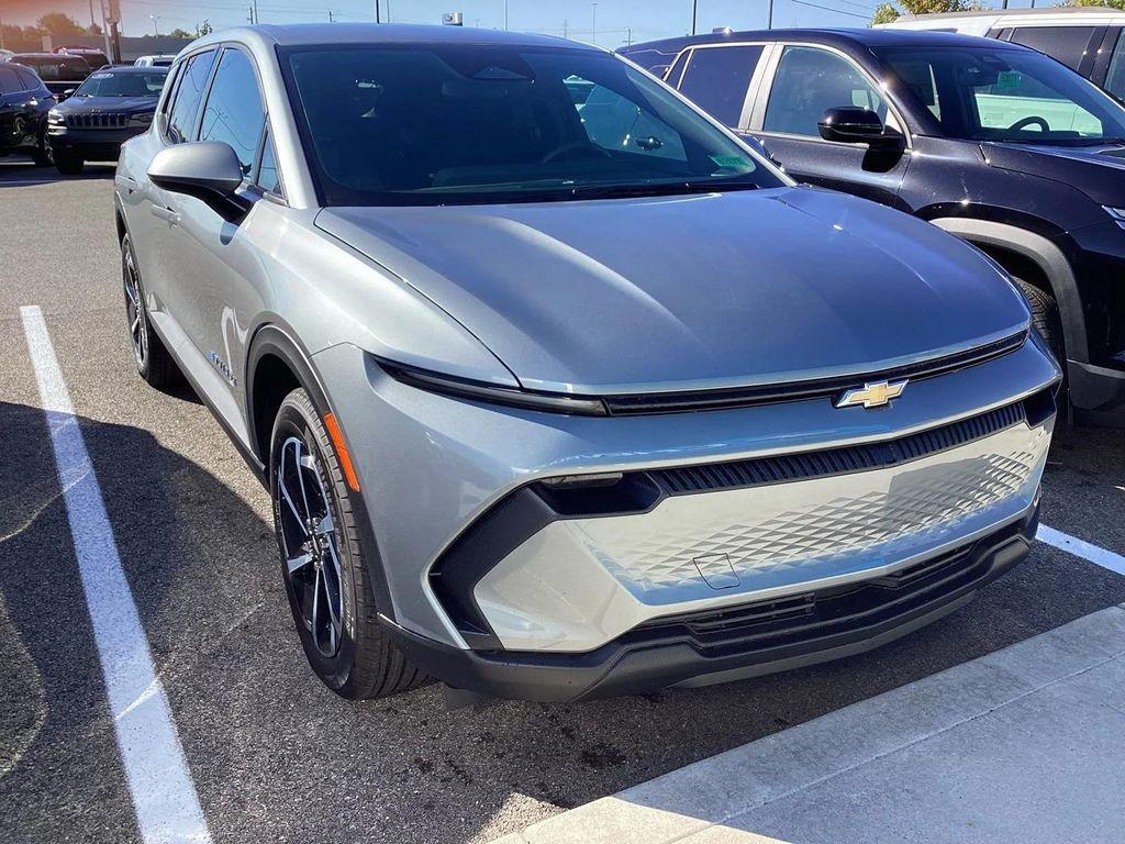 new 2026 Chevrolet Equinox EV car, priced at $35,495