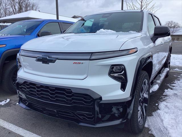 new 2025 Chevrolet Silverado EV car