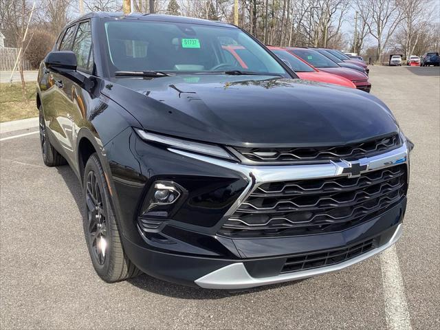 new 2025 Chevrolet Blazer car, priced at $40,295