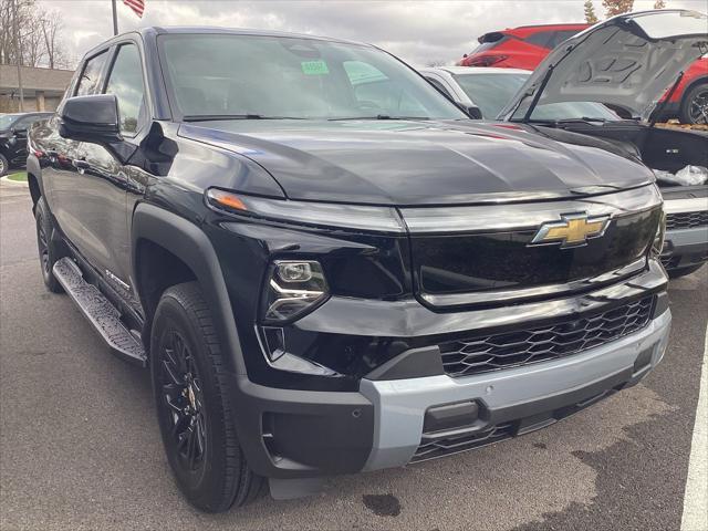 new 2025 Chevrolet Silverado EV car