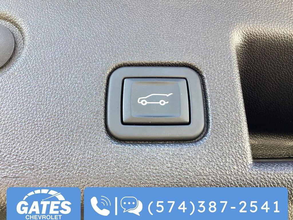used 2024 Chevrolet Equinox car, priced at $22,622