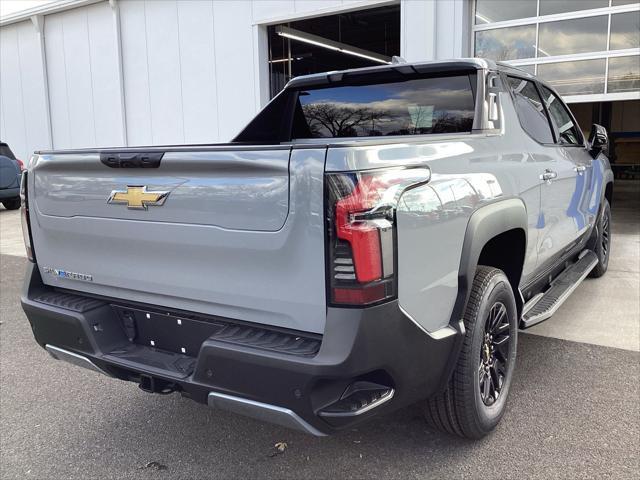 new 2025 Chevrolet Silverado EV car