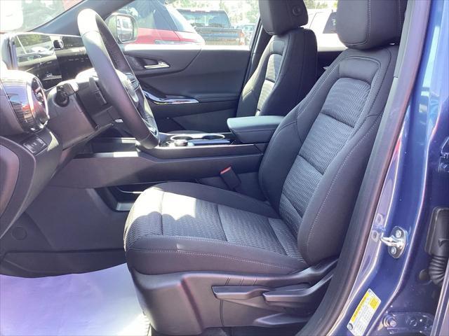new 2026 Chevrolet Equinox car, priced at $30,890