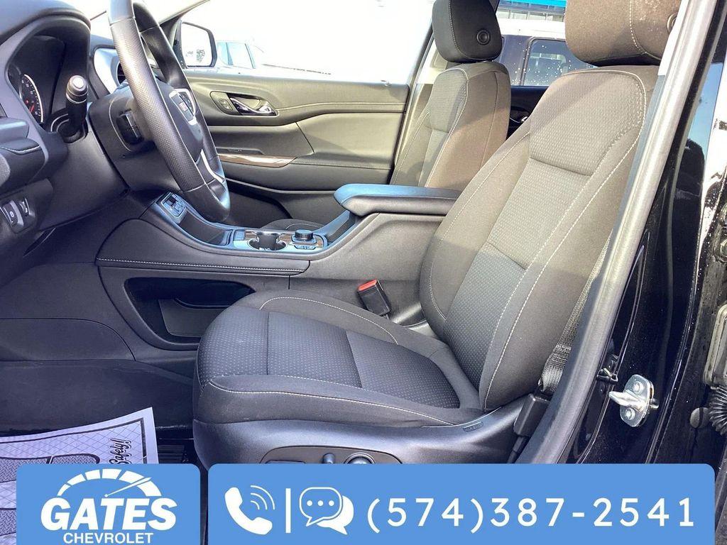 used 2023 GMC Acadia car