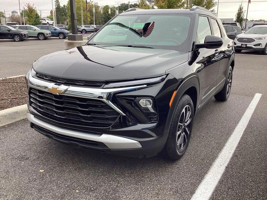 new 2026 Chevrolet TrailBlazer car, priced at $28,040