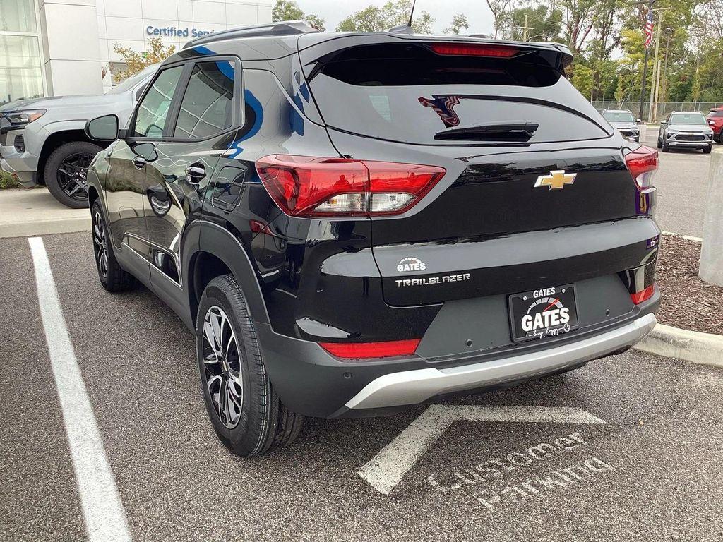 new 2026 Chevrolet TrailBlazer car, priced at $28,040