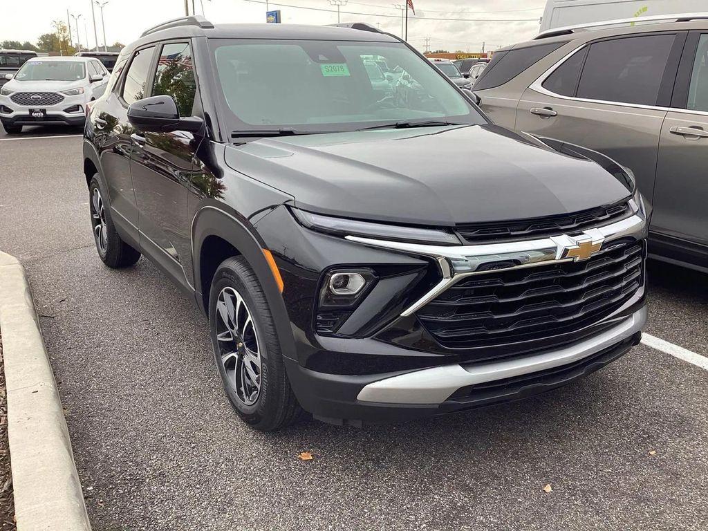 new 2026 Chevrolet TrailBlazer car, priced at $28,040