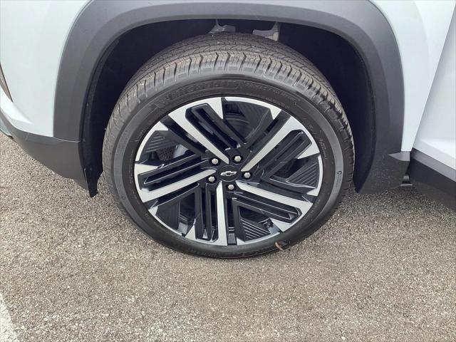 new 2026 Chevrolet Equinox car, priced at $39,105