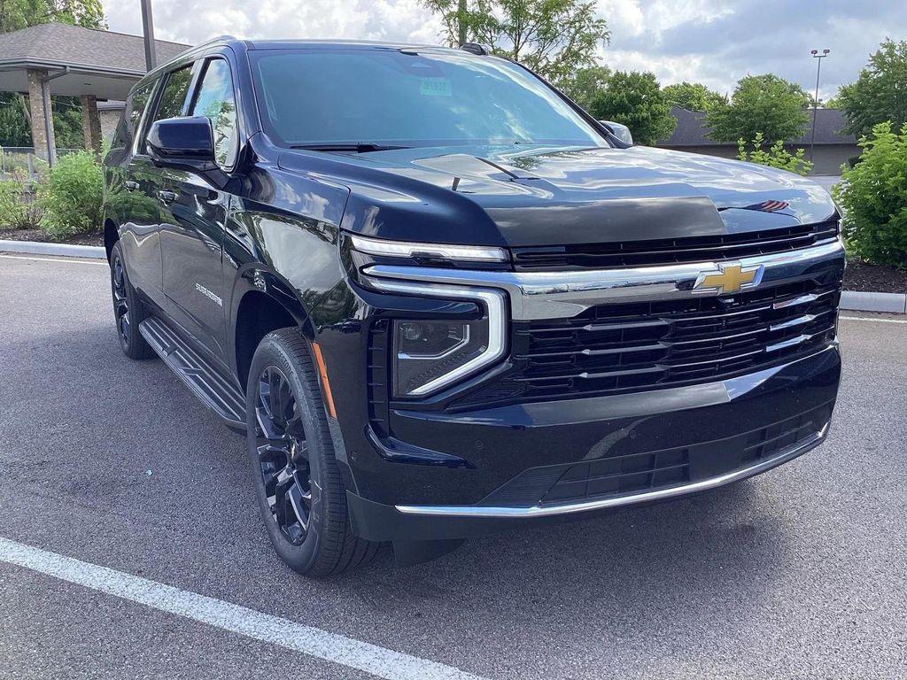new 2025 Chevrolet Suburban car, priced at $70,975