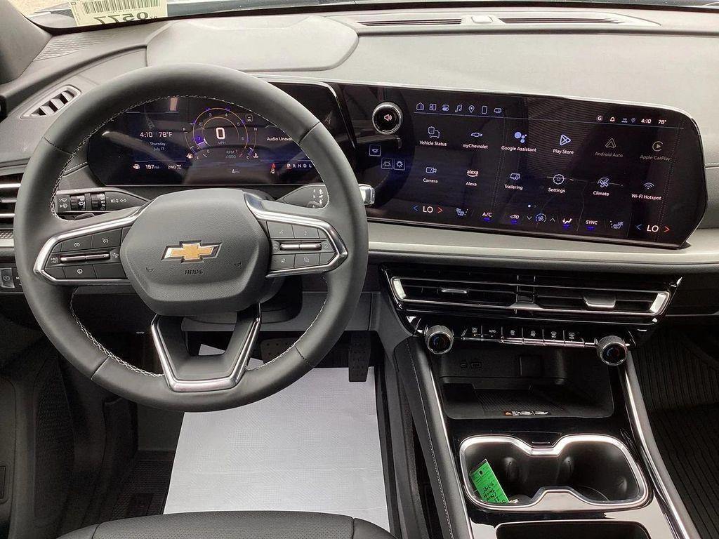 new 2025 Chevrolet Traverse car, priced at $46,060