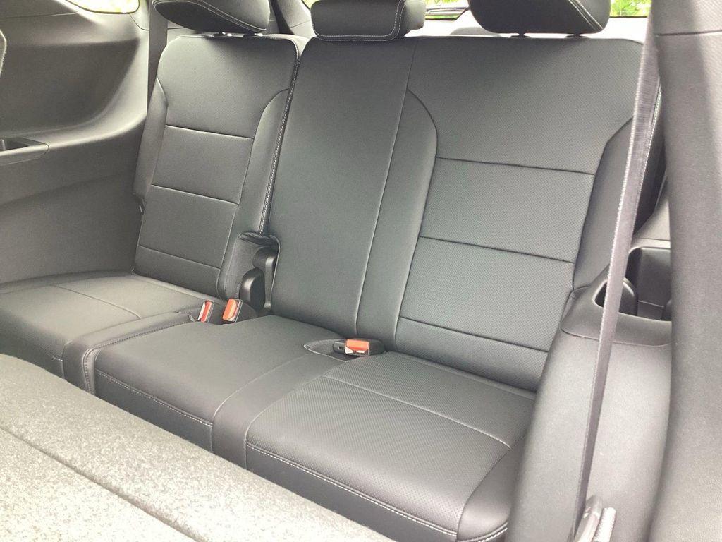 new 2025 Chevrolet Traverse car, priced at $46,060