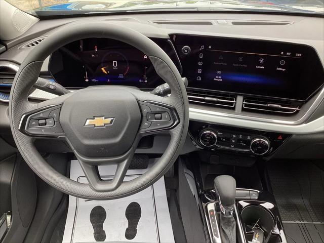 new 2025 Chevrolet Trax car, priced at $24,360