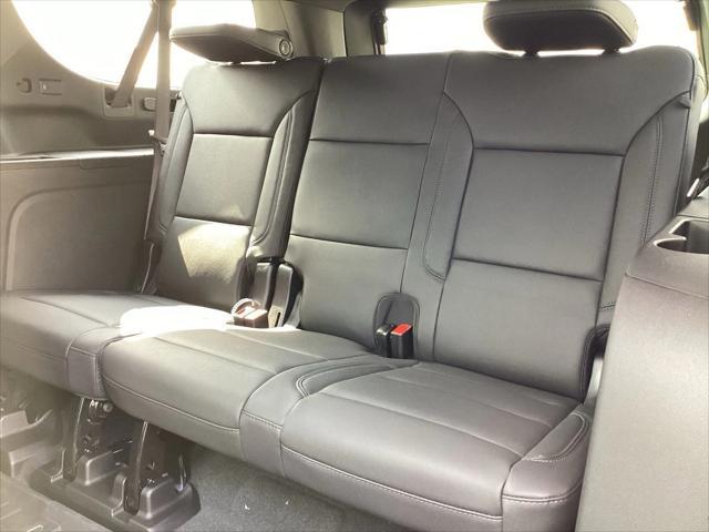 new 2025 Chevrolet Suburban car, priced at $77,190