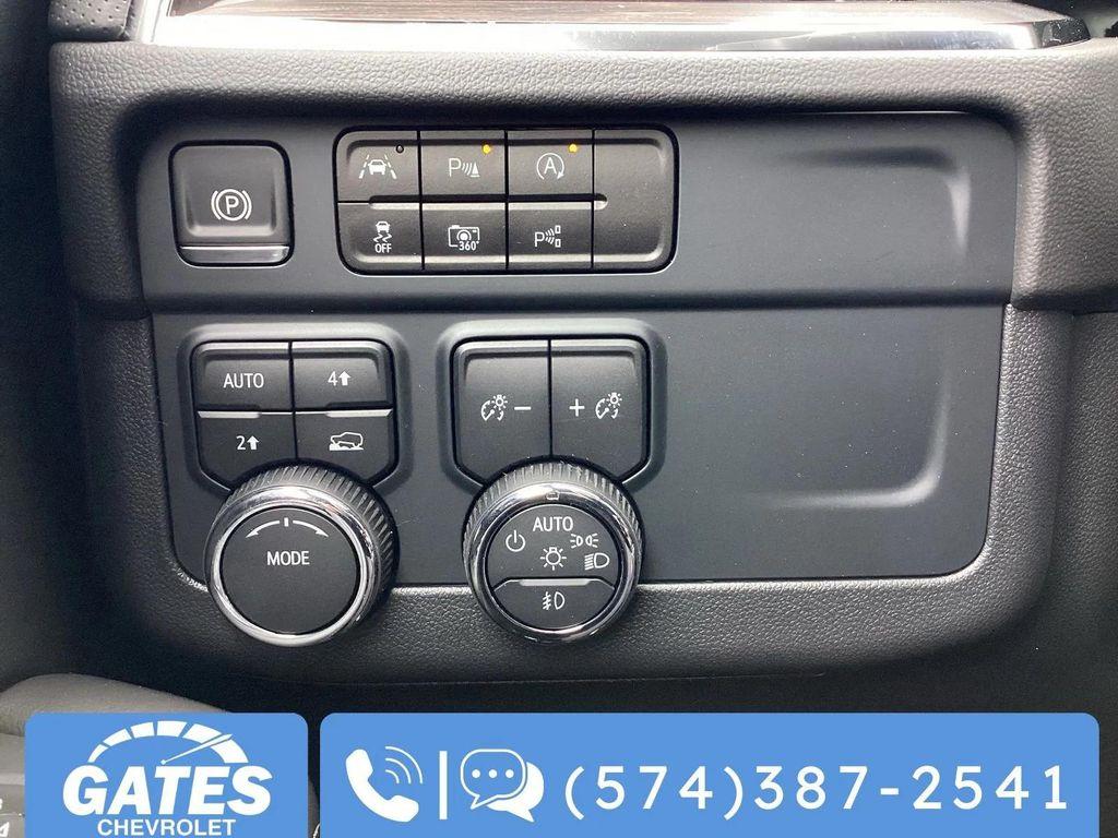 new 2025 Chevrolet Suburban car, priced at $88,735