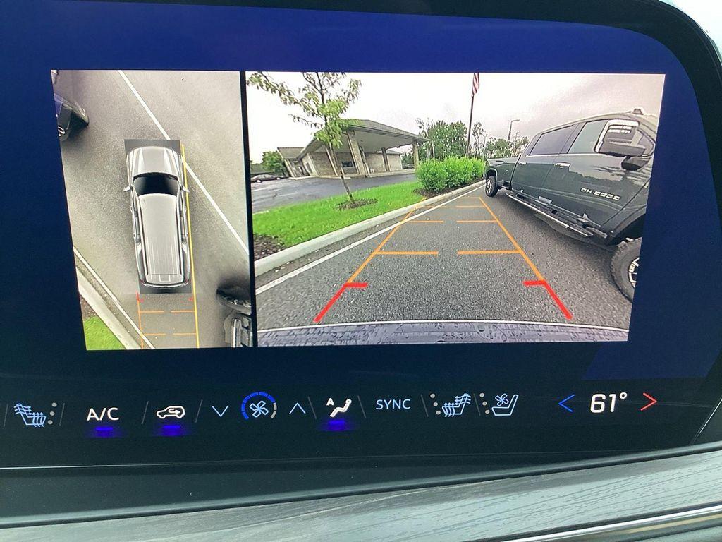 new 2025 Chevrolet Suburban car, priced at $88,735