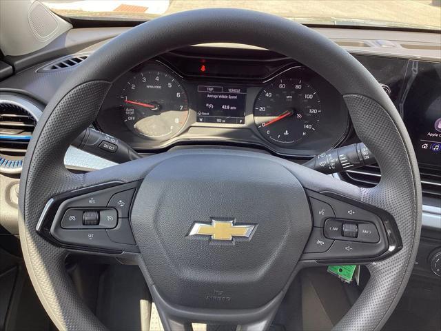 new 2025 Chevrolet Trax car, priced at $23,500