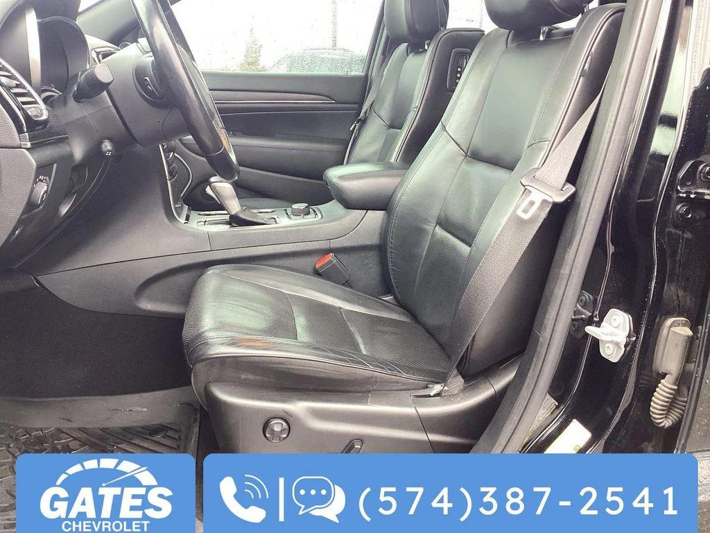 used 2020 Jeep Grand Cherokee car, priced at $29,427