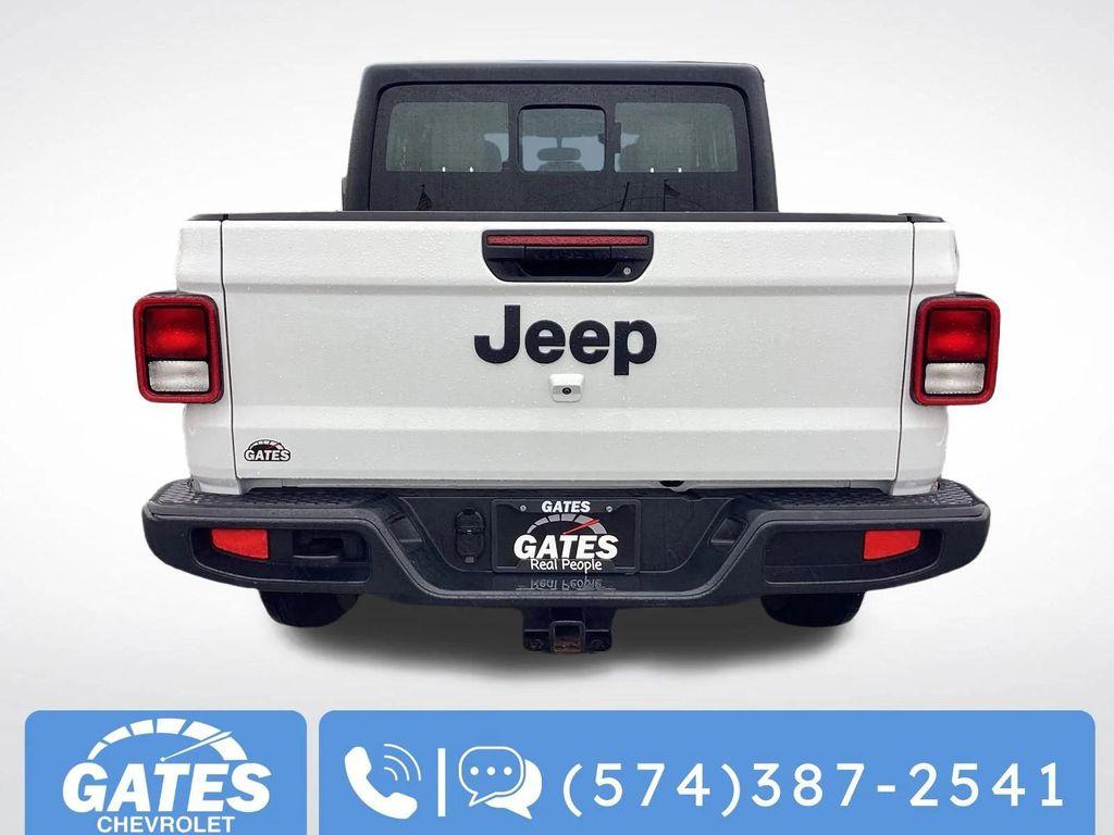 used 2024 Jeep Gladiator car, priced at $35,181