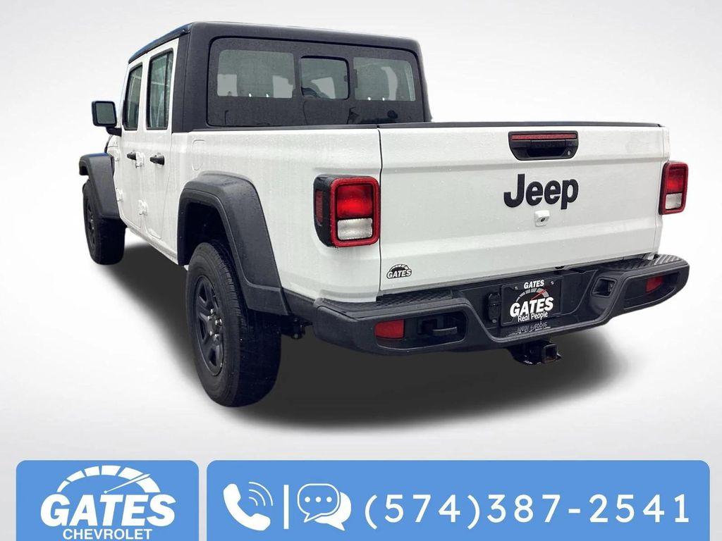 used 2024 Jeep Gladiator car, priced at $35,181