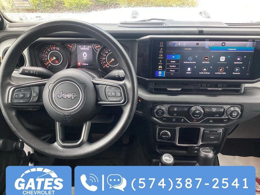 used 2024 Jeep Gladiator car, priced at $35,181