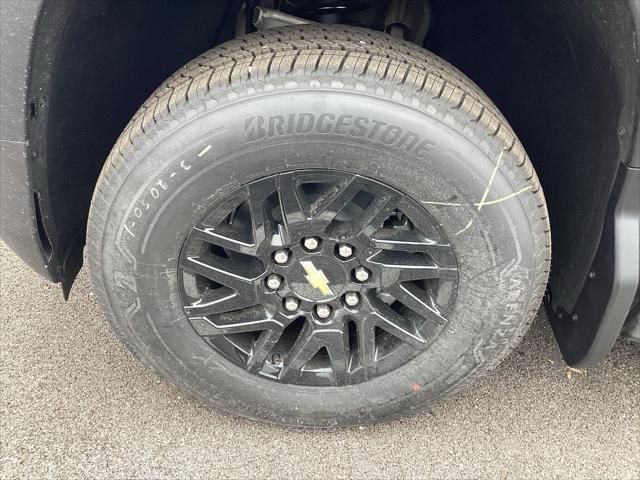 new 2025 Chevrolet Silverado EV car