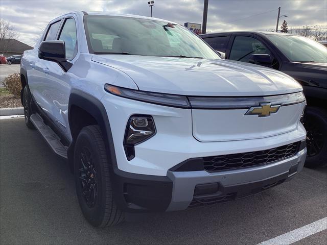 new 2025 Chevrolet Silverado EV car