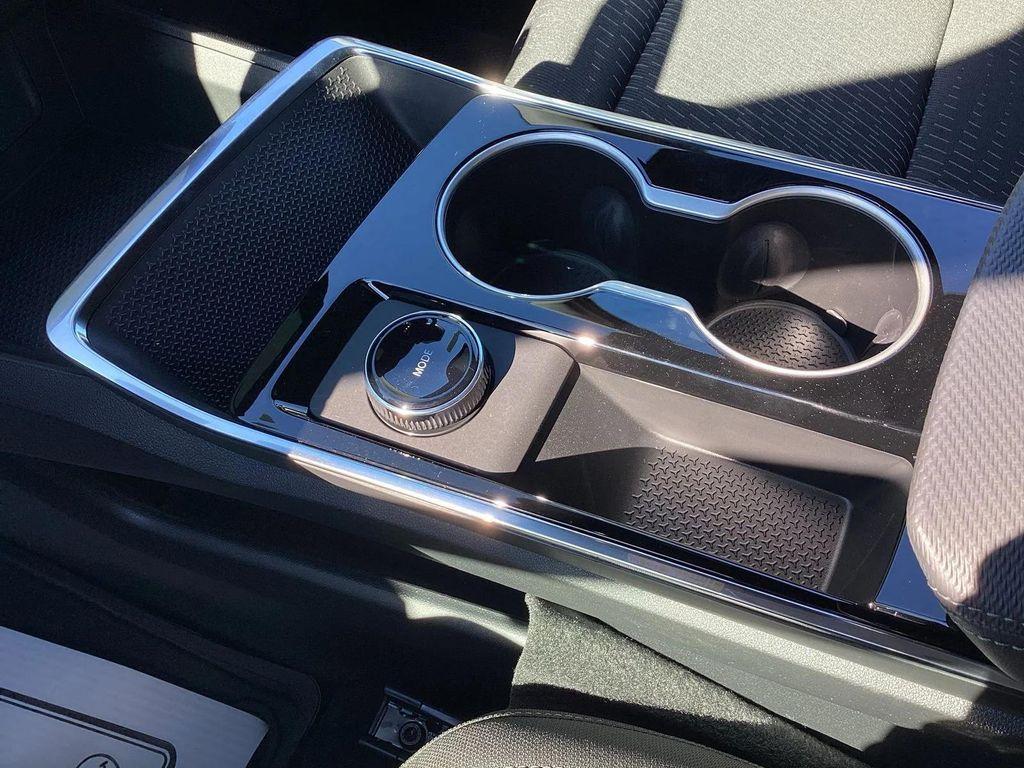 new 2026 Chevrolet Equinox car, priced at $32,820