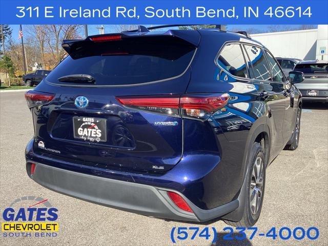 used 2021 Toyota Highlander Hybrid car, priced at $33,455