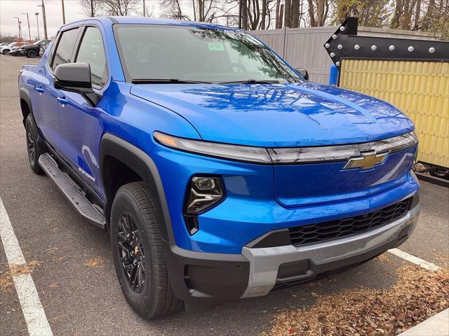 new 2025 Chevrolet Silverado EV car