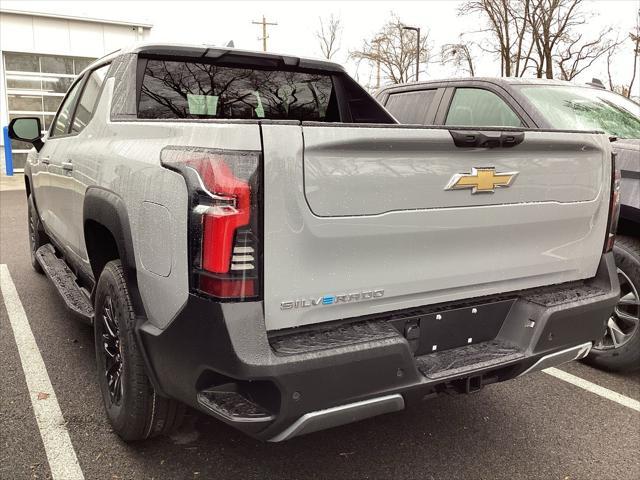 new 2025 Chevrolet Silverado EV car