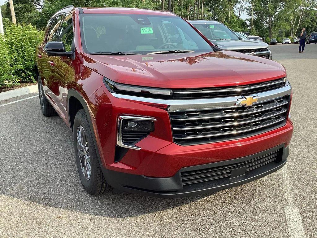 new 2026 Chevrolet Traverse car, priced at $47,840