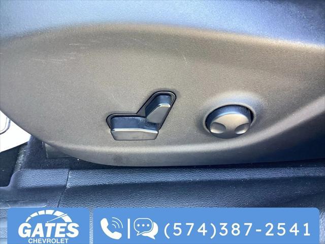 used 2023 Jeep Cherokee car, priced at $24,675