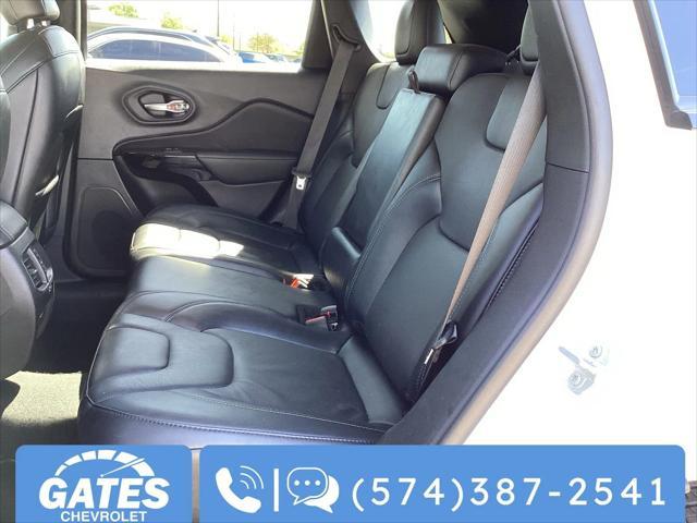 used 2023 Jeep Cherokee car, priced at $24,675