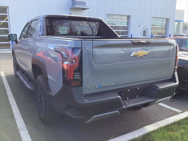 new 2025 Chevrolet Silverado EV car