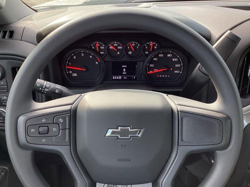 new 2025 Chevrolet Silverado 2500 car, priced at $69,040