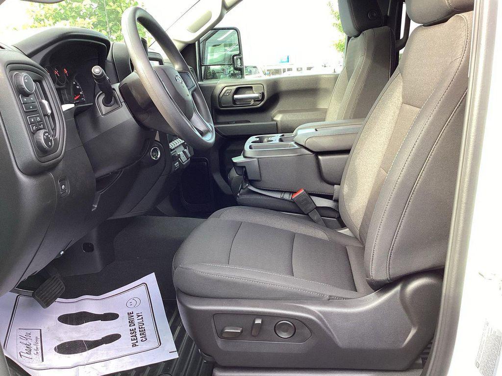 new 2025 Chevrolet Silverado 2500 car, priced at $69,040