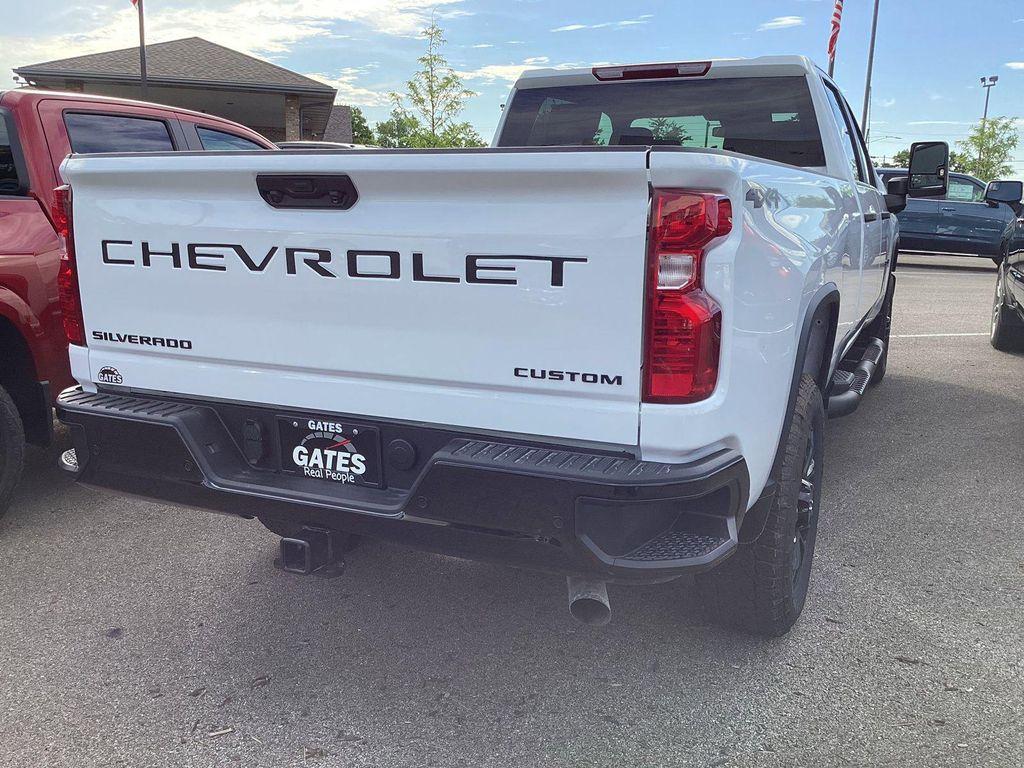 new 2025 Chevrolet Silverado 2500 car, priced at $59,915
