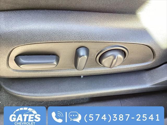used 2023 Chevrolet Equinox car, priced at $23,400