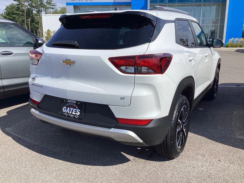 new 2026 Chevrolet TrailBlazer car, priced at $27,050