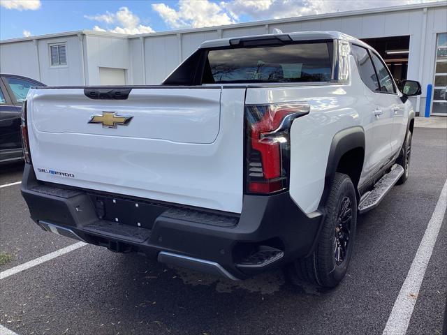 new 2025 Chevrolet Silverado EV car