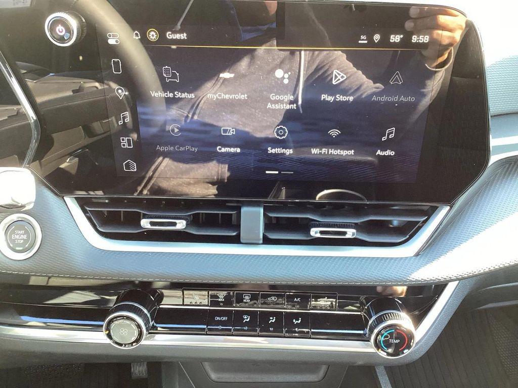 new 2026 Chevrolet Equinox car, priced at $30,760