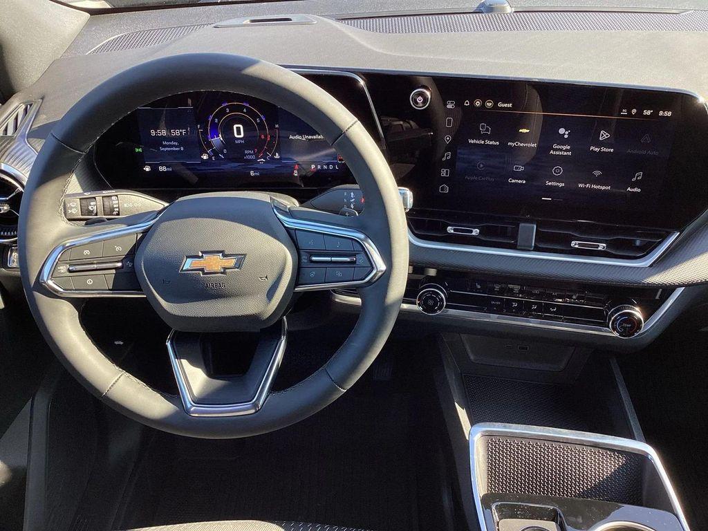 new 2026 Chevrolet Equinox car, priced at $30,760