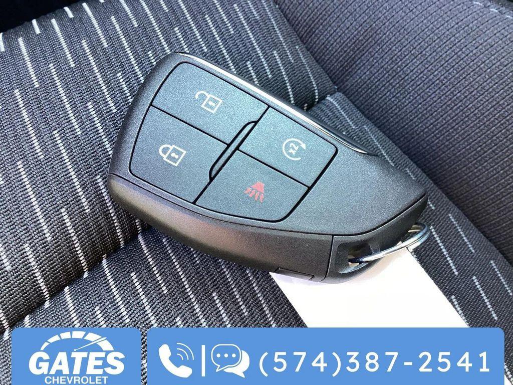 new 2026 Chevrolet Equinox car, priced at $30,760