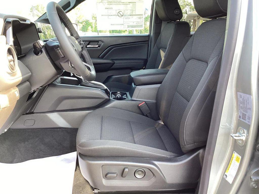 new 2025 Chevrolet Colorado car, priced at $37,495